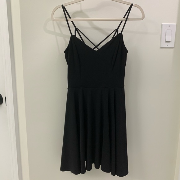 strappy lbd